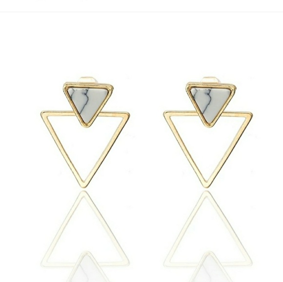 Gold/ Marble Triangle Earrings - Picture 6 of 6